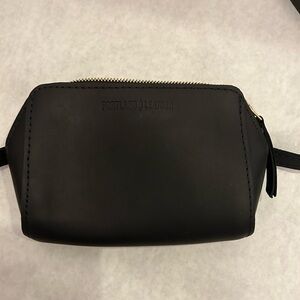 Portland Leather Black Leather Zip-Tight Belt Bag- Unisex